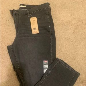 NWT Levi’s 311 shaping skinny jeans size 20w m
